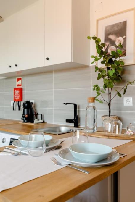 Stylish And Elegant Studio - Best View And Location In Coimbra Downton Buitenkant foto